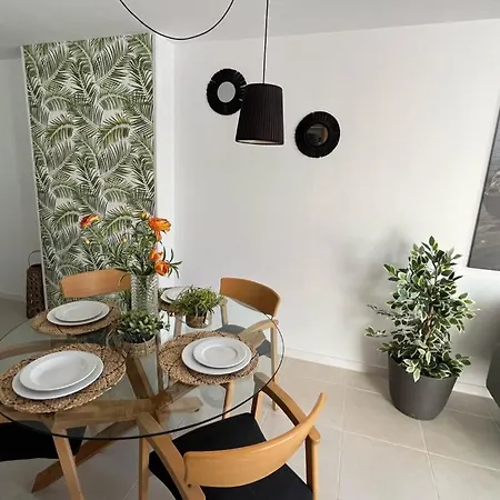 Sunny Cozy & Pretty Penthouse In Sc Appartamento
