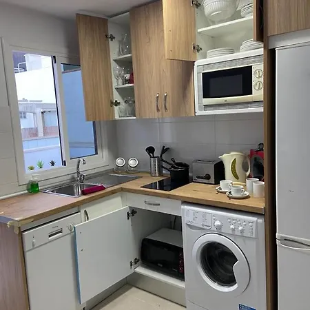Sunny Cozy & Pretty Penthouse In Sc Apartament